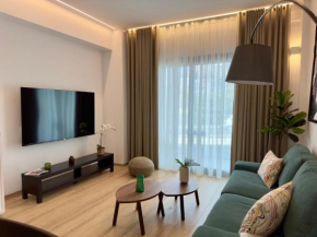 Luxurious Athens Retreat Shared Pool & Gym by TT